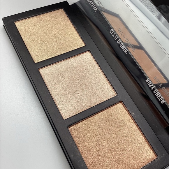 MAC Cosmetics Hyper Real Glow in Get It Glowin’ - Picture 13 of 16